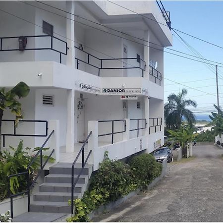 Ridgeway Guest House Бухта Монтего Экстерьер фото