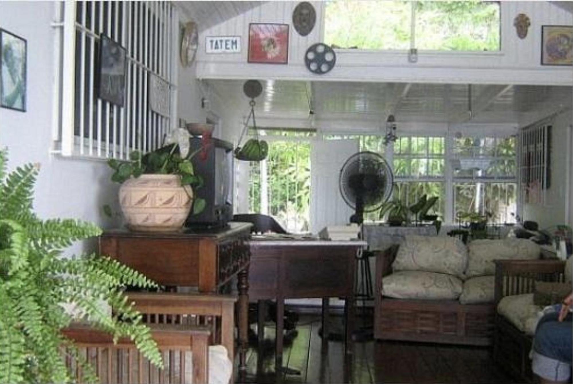 Ridgeway Guest House Бухта Монтего Экстерьер фото
